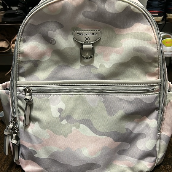 Twelve Little MIDI-GO DIAPER BAG BACKPACK IN BLUSH CAMO - Picture 3 of 14